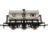 4F-031-141 OO Gauge 6 Wheel Milk Tanker U.D.W