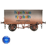 7F-073-024W O Gauge 7 Plank 9' W/B Three Door Hope House Charity Wagon Weathered