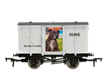 4F-011-190 OO Gauge Ventilated Van Woodgreen Animal Charity Plus Photo