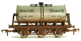 4F-031-028 OO Gauge 6 Wheel Milk Tanker SR United Dairies Weathered