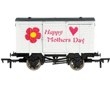 4F-011-184 OO Gauge Vent Van Happy Mothers Day