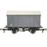 4F-021-001 OO Gauge GWR BOX VAN #144837