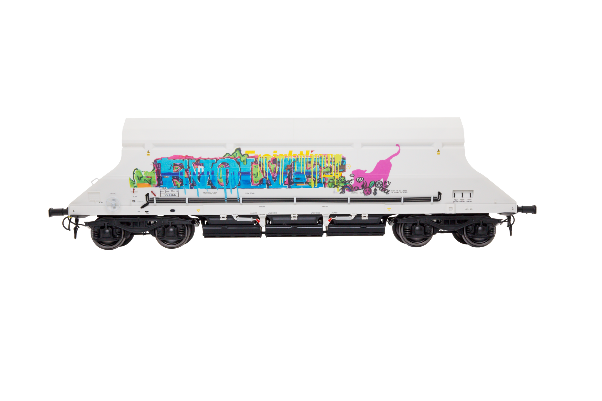 7F-026-004G1 O Gauge HIA Ftlnr White Hvy Haul Limestone Hopper 369044 Graffiti