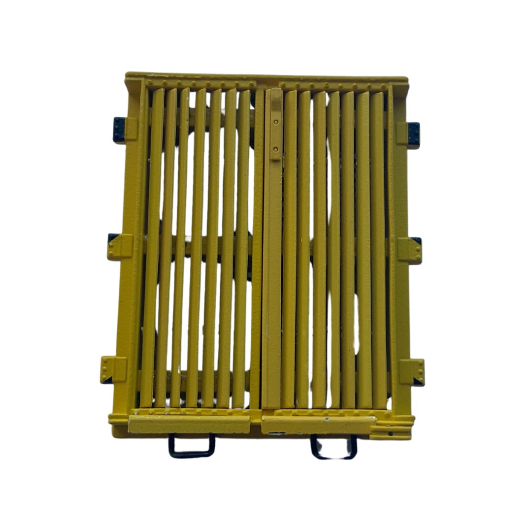 7D-008-RAD 0 gauge spares Class 08- radiator grill door moulding yellow- R