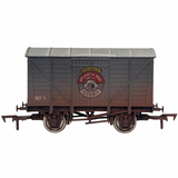 4F-012-076 OO Gauge Van Titanic Brewery Atlantic Red Weathered