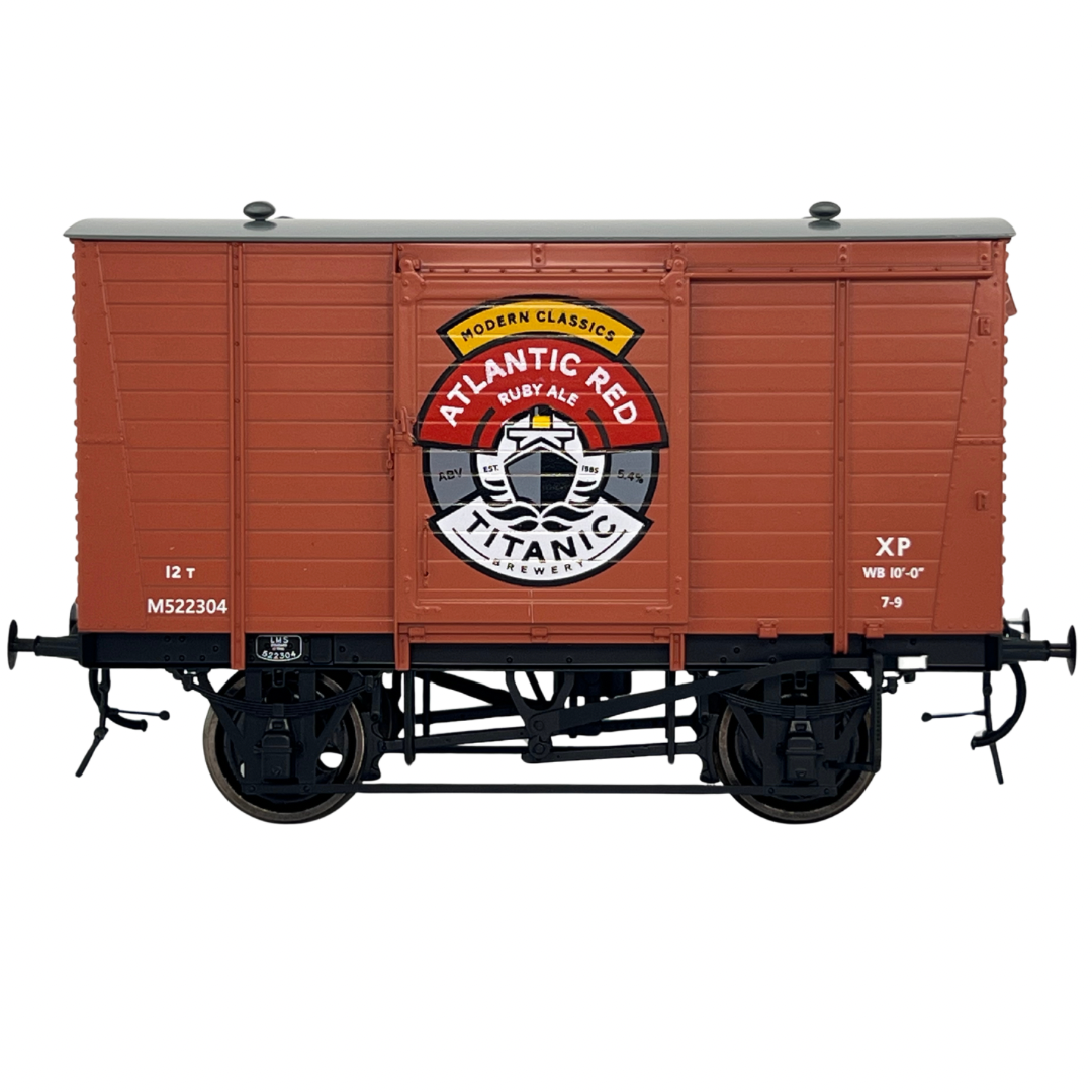 7F-065-005 LMS Standard 12T Van Titanic Atlantic Red