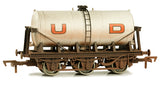 4F-031-036 OO Gauge 6 Wheel Milk Tanker UD Weathered